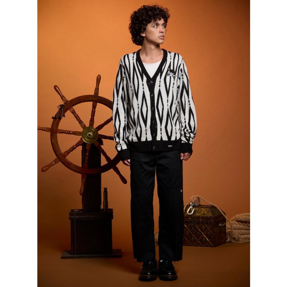 NWT Hot Topic One Piece Zoro Alabasta Cardigan size XL